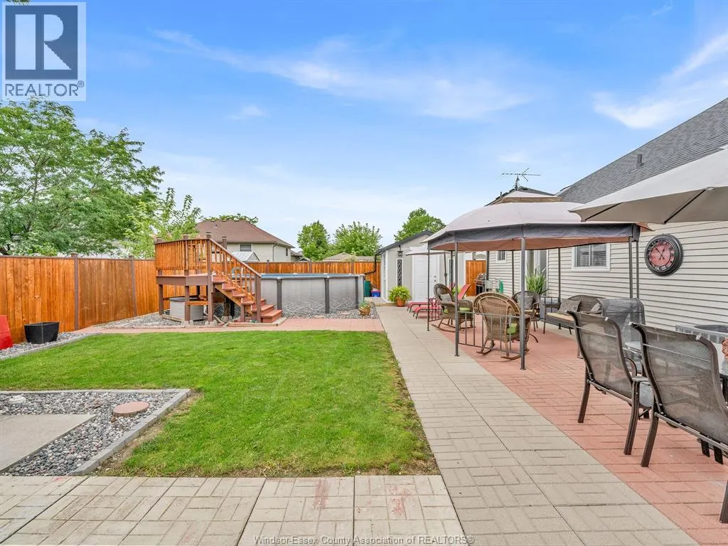 2575 WILDBERRY