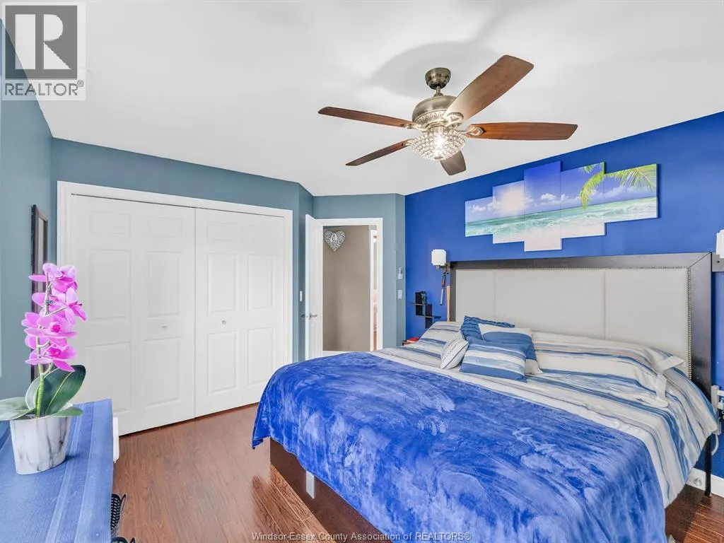 2575 WILDBERRY