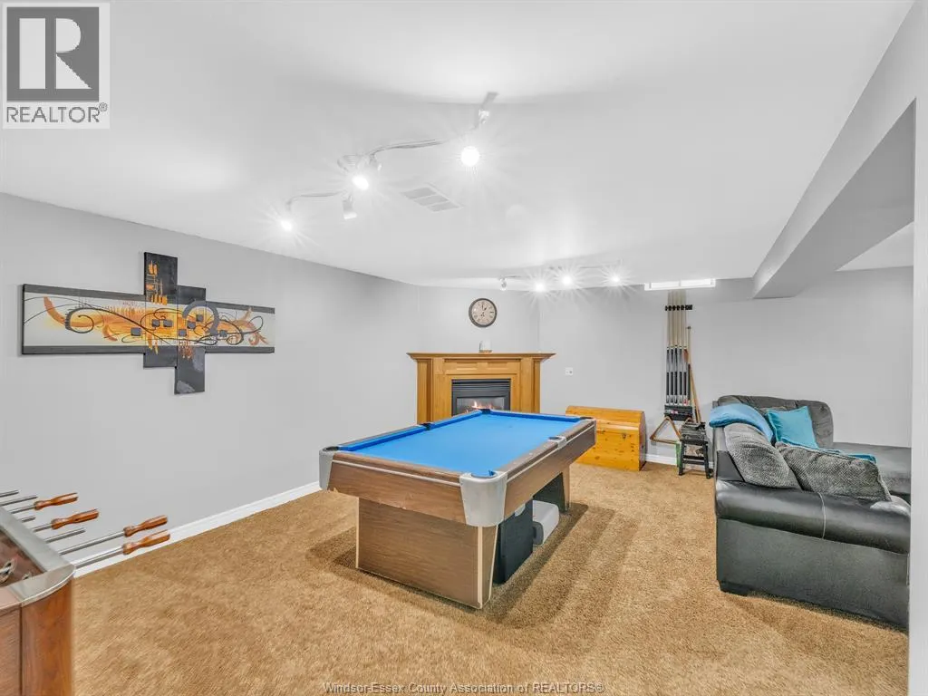 2575 WILDBERRY