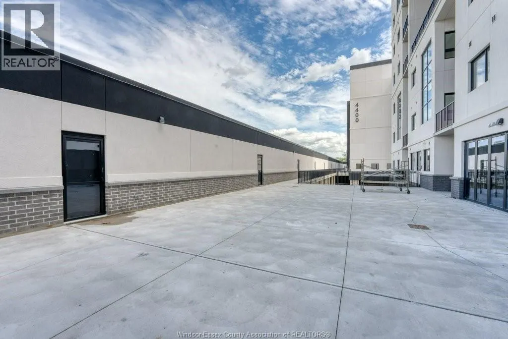 4300 Laurier PARKWAY Unit# 215
