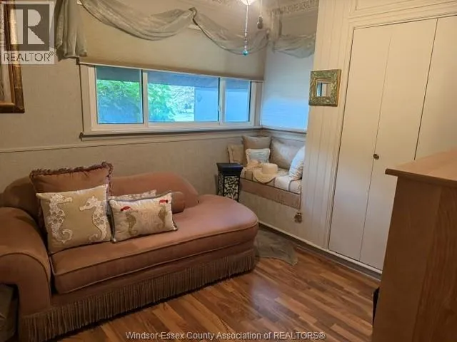 2115 TODD LANE