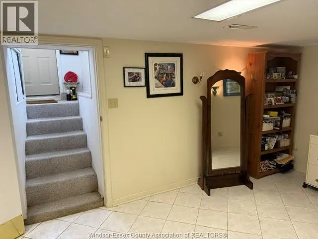 2115 TODD LANE