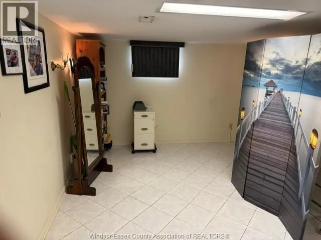 2115 TODD LANE