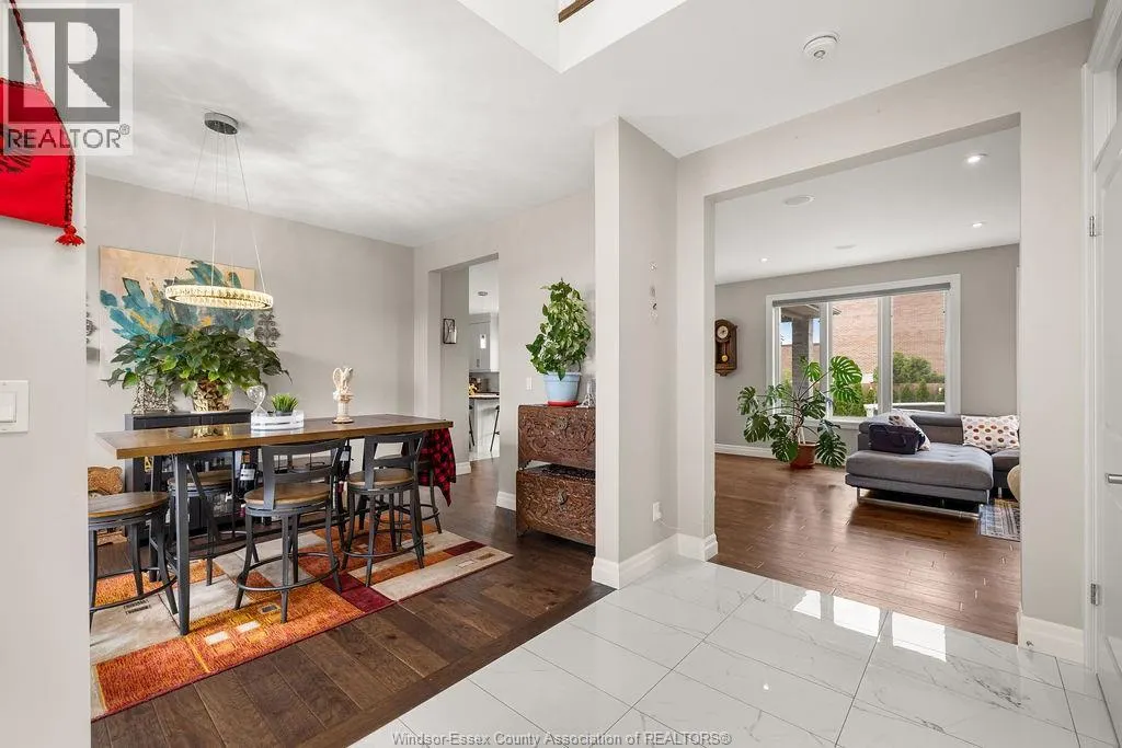 969 WESTWOOD DRIVE