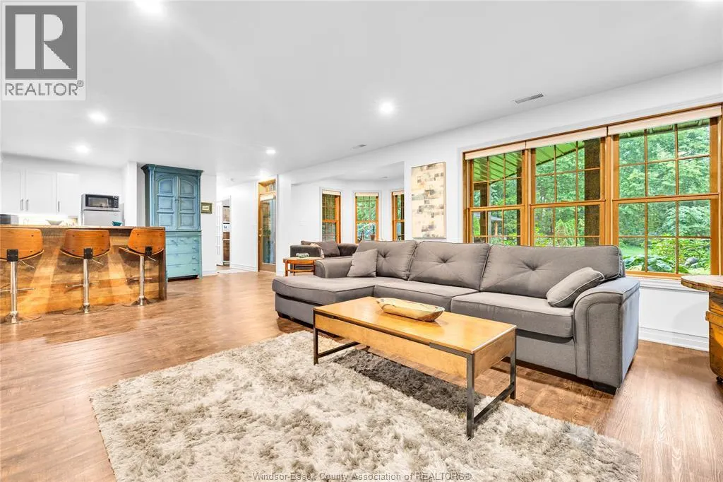 1340 GRAHAM Sideroad