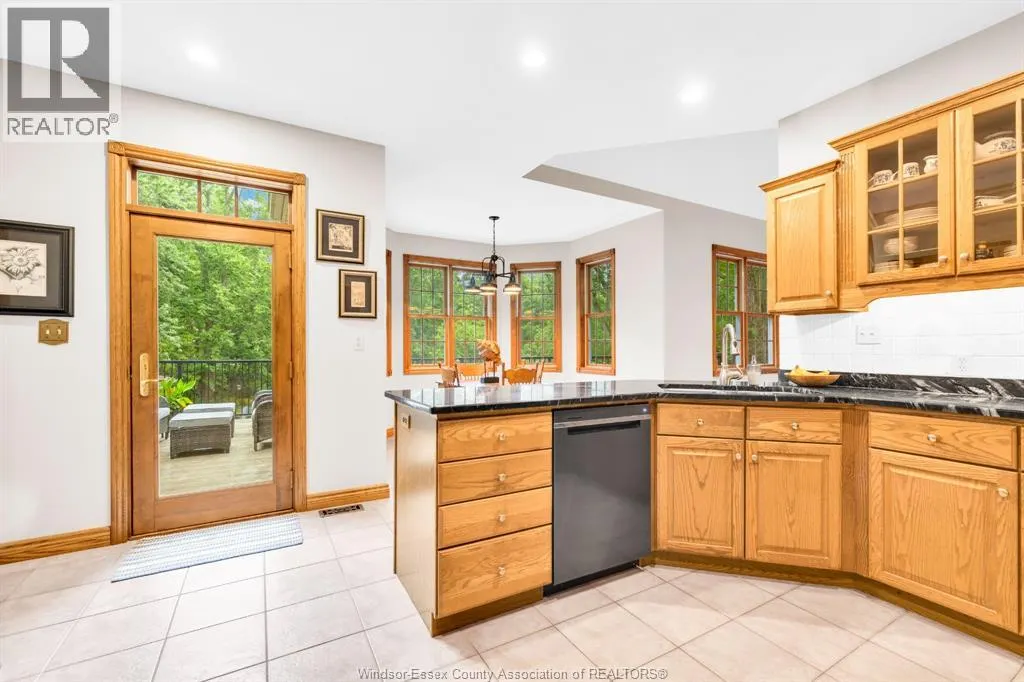 1340 GRAHAM Sideroad