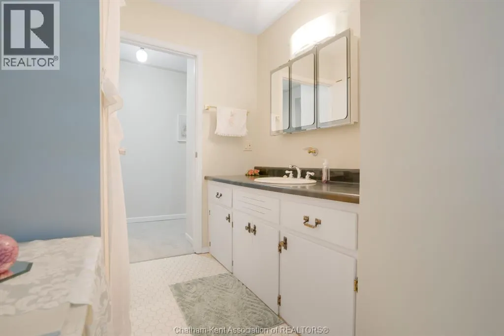 10374 Shepherds LINE