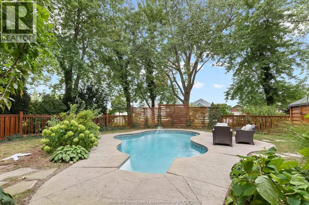 117 CHELSEA CRESCENT
