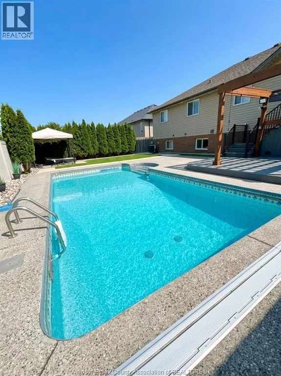 1358 COLONIAL CROSSING