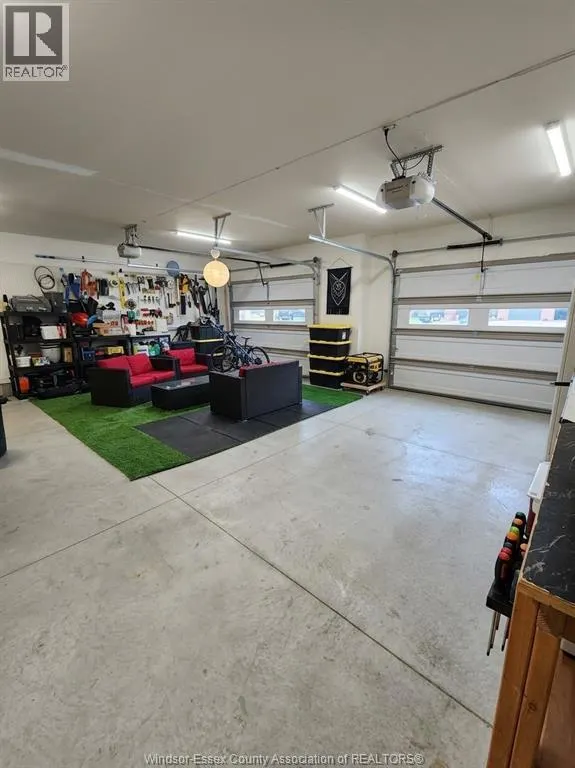 1358 COLONIAL CROSSING