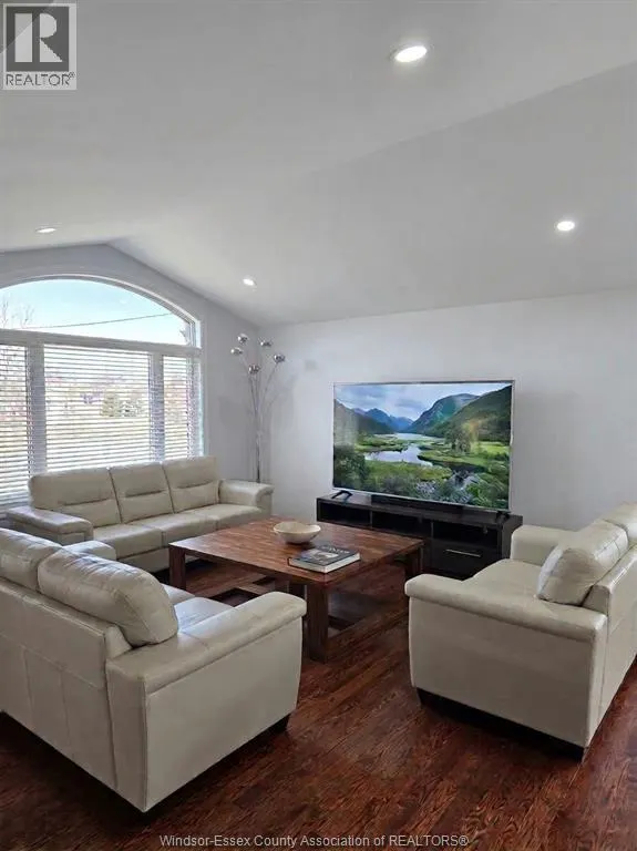 1358 COLONIAL CROSSING