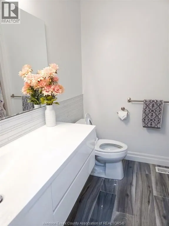 1358 COLONIAL CROSSING