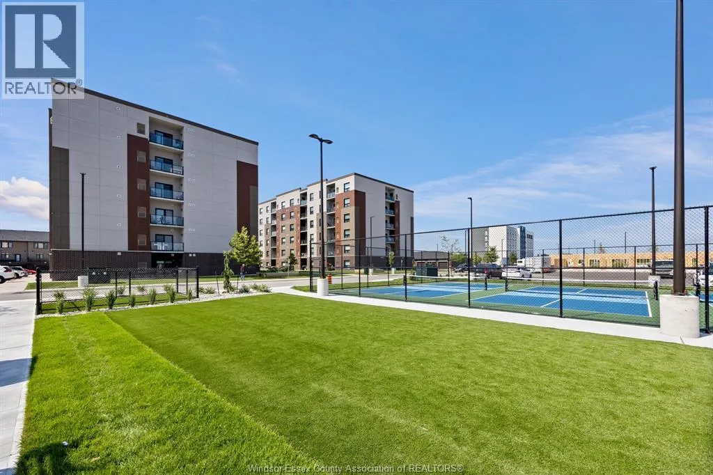 716 BROWNSTONE Unit# 105