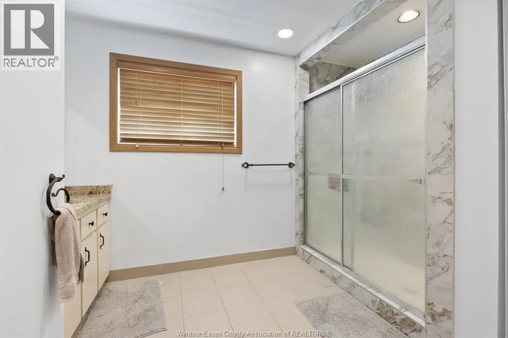 2085 EDGEMORE