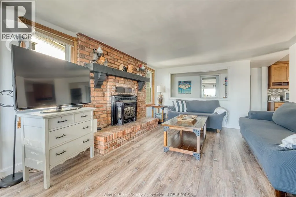583 Pigeon Beach