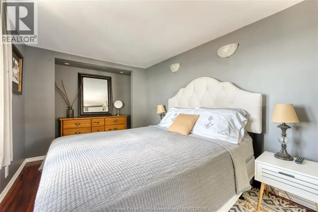 583 Pigeon Beach