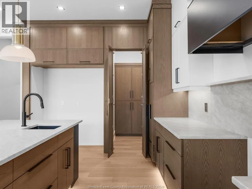 4910 Terra Bella