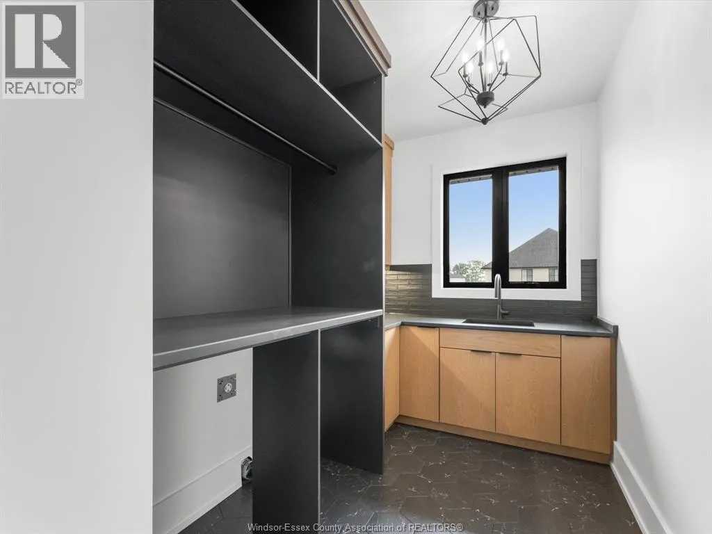 4910 Terra Bella