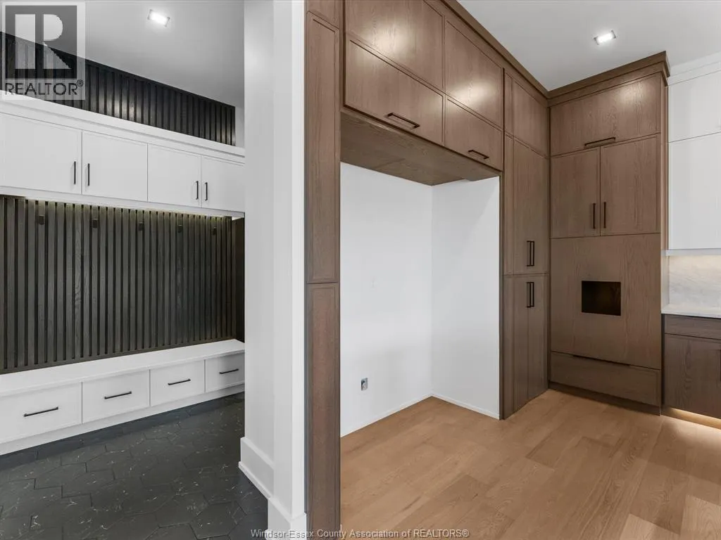 4910 Terra Bella