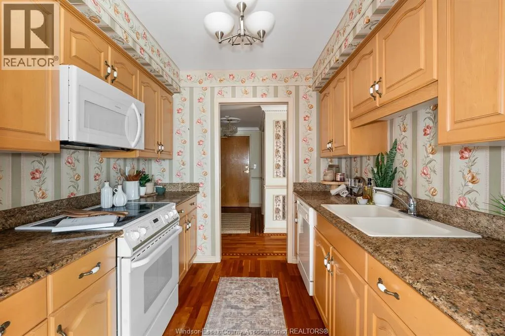 99 ROBSON ROAD Unit# 601