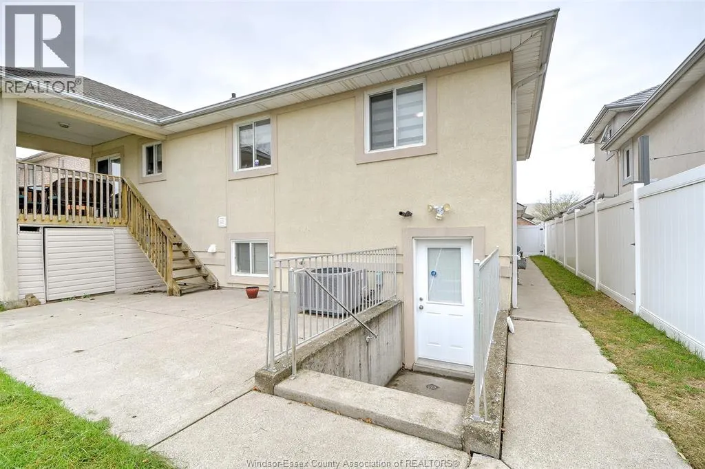 160 BRANTON CRESCENT