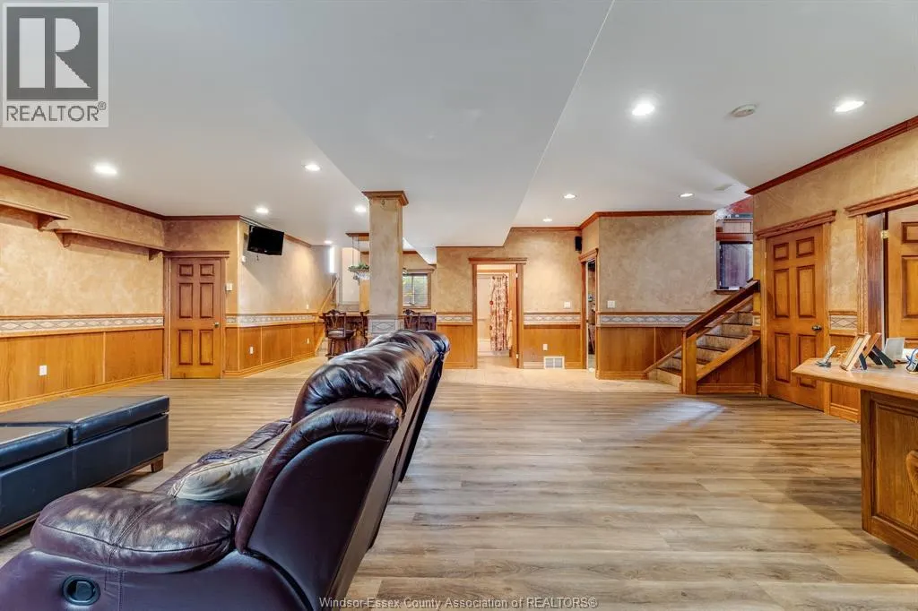 35 Normandy AVENUE