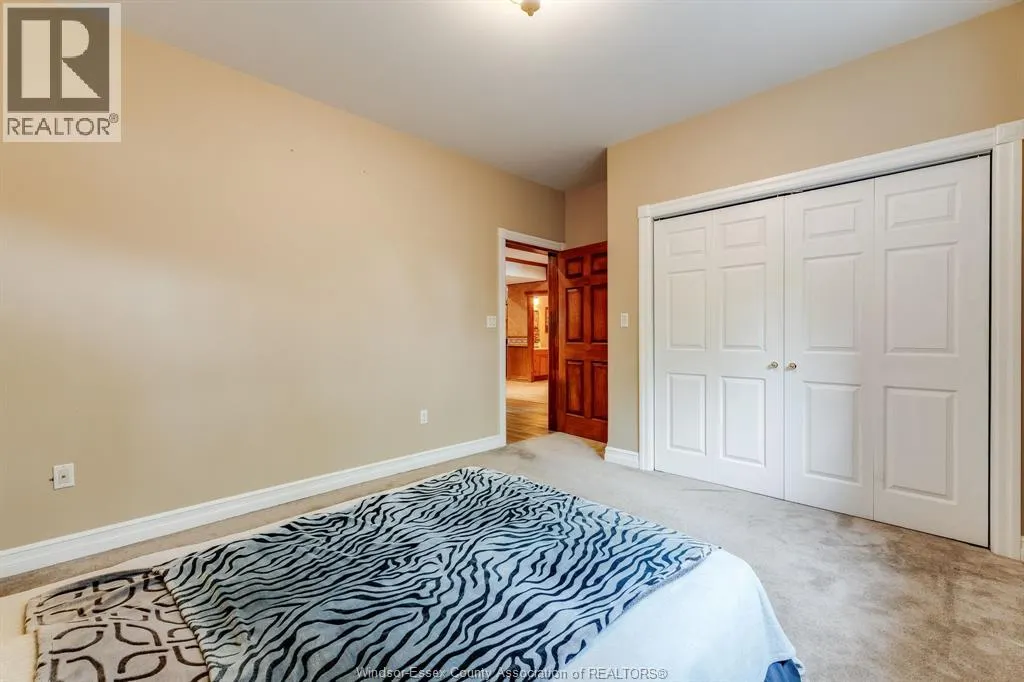 35 Normandy AVENUE