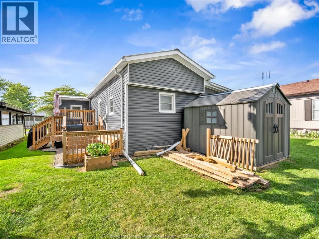46 DIANE CRESCENT