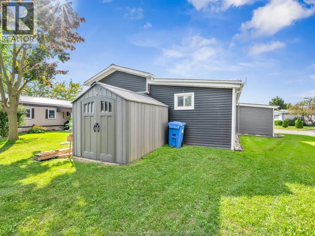 46 DIANE CRESCENT