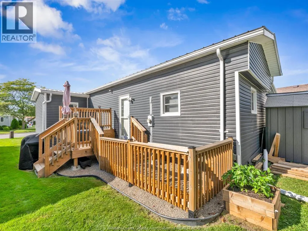 46 DIANE CRESCENT