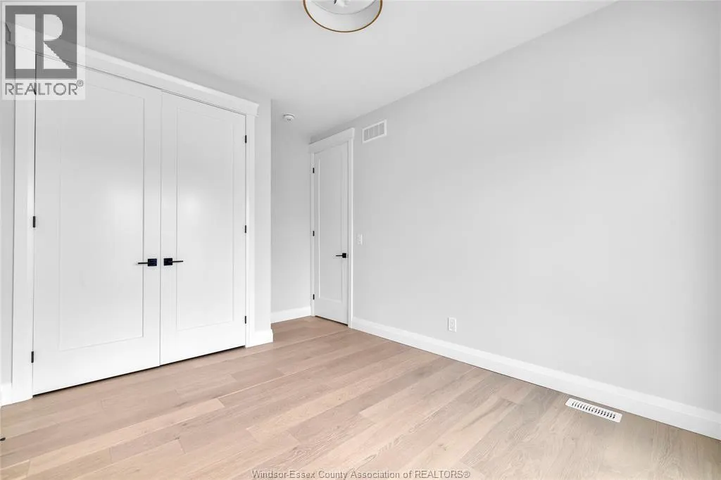 445 CASERTA CRESCENT