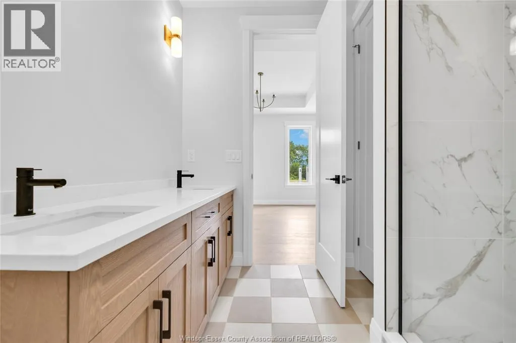 445 CASERTA CRESCENT