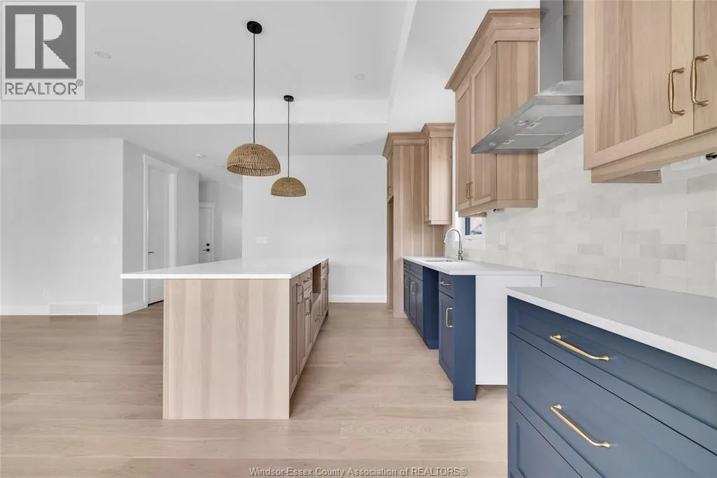 445 CASERTA CRESCENT