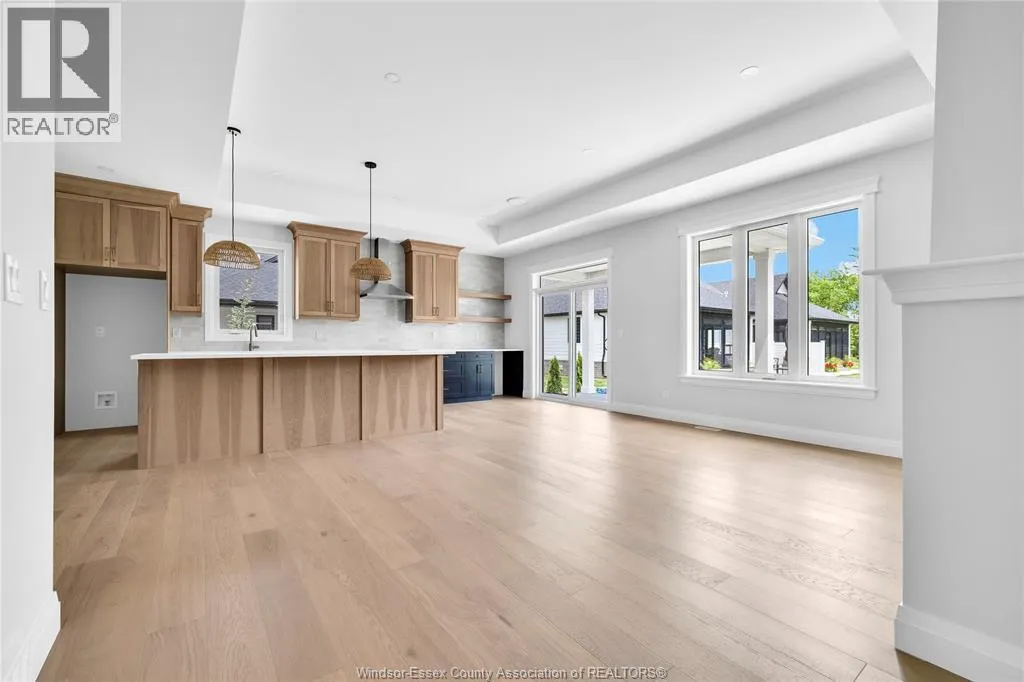 445 CASERTA CRESCENT