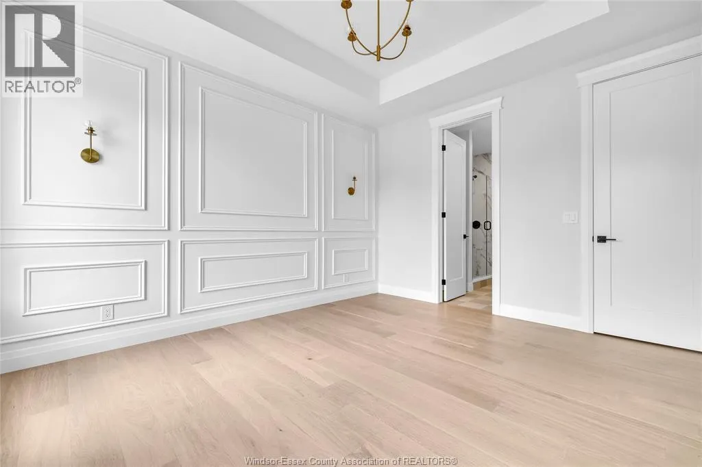 445 CASERTA CRESCENT