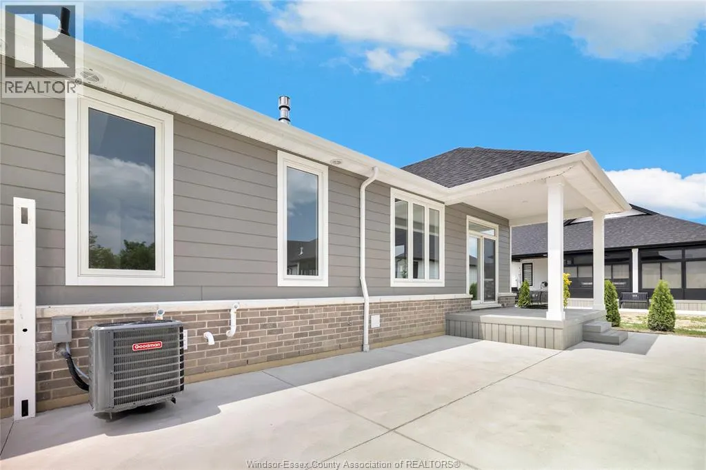 445 CASERTA CRESCENT