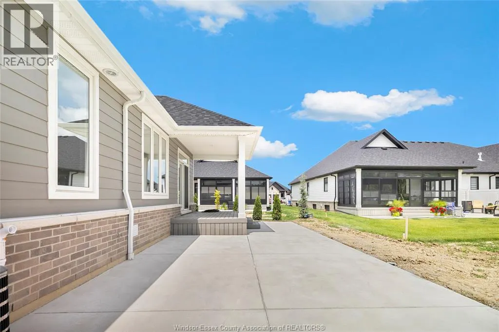 445 CASERTA CRESCENT
