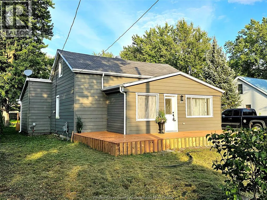 23 ELLA STREET South