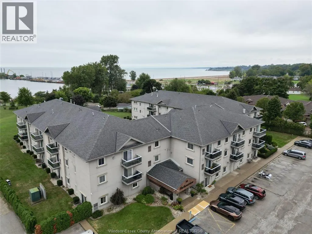 44 ROBSON ROAD Unit# 103