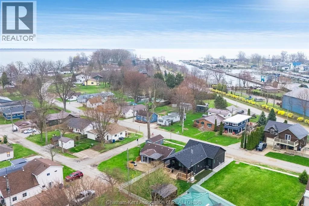1040 Kerr AVENUE