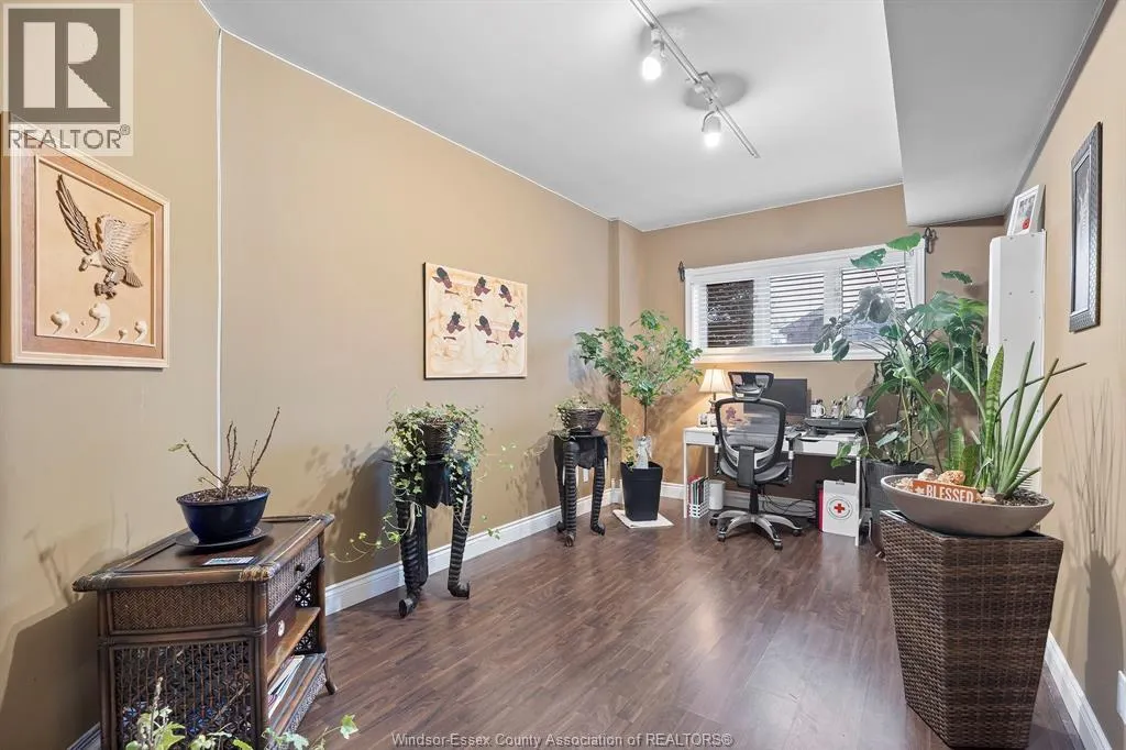 12123 CRANBROOK