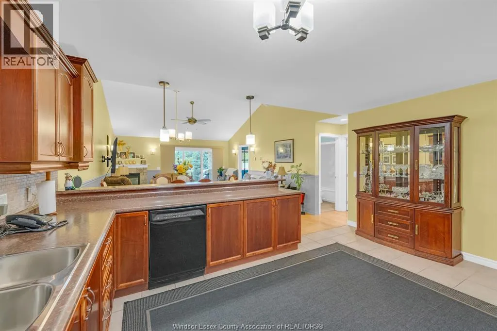 307 GOLFVIEW DRIVE