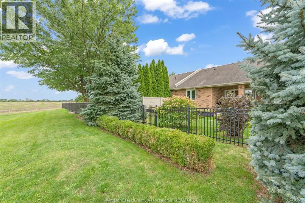 307 GOLFVIEW DRIVE