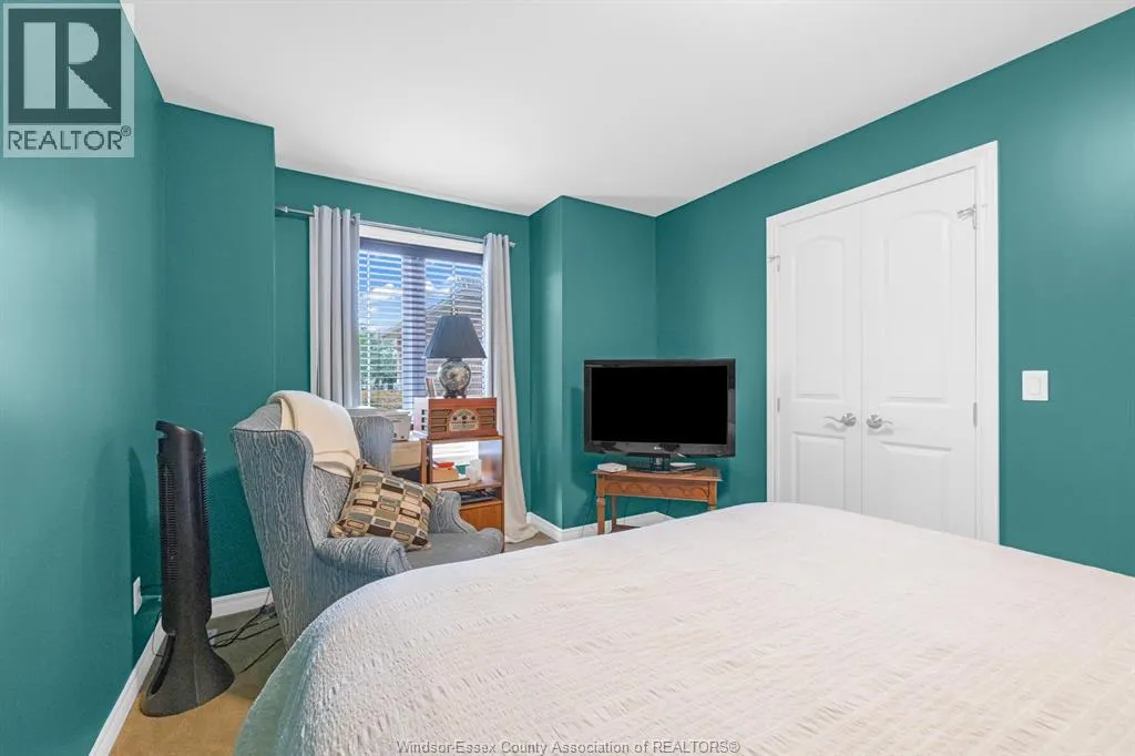 307 GOLFVIEW DRIVE