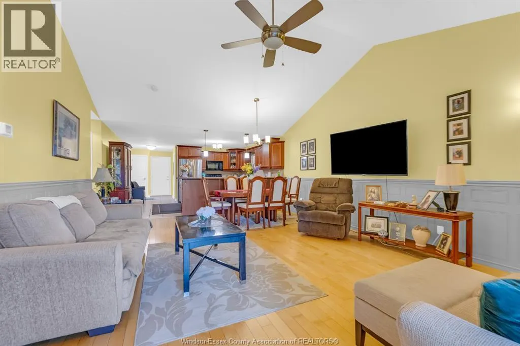 307 GOLFVIEW DRIVE