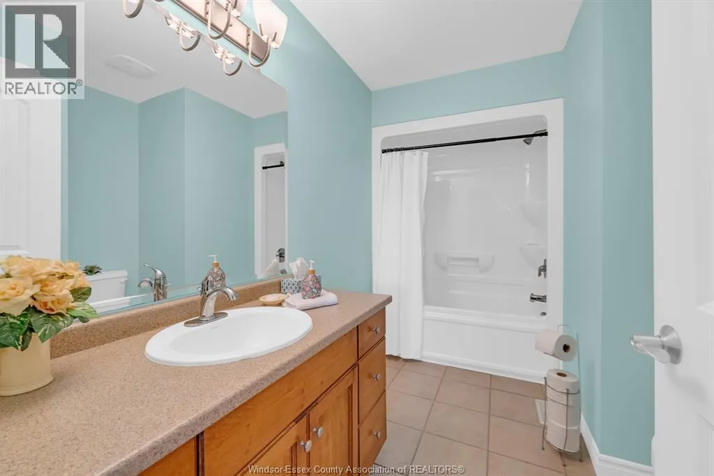 307 GOLFVIEW DRIVE