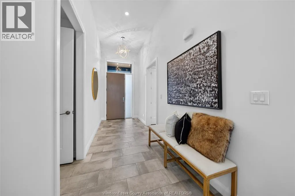 212 RAFIH CRESCENT