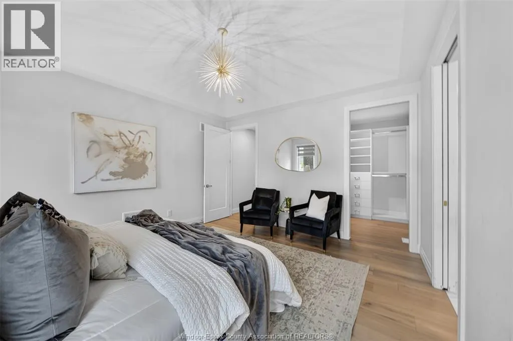 212 RAFIH CRESCENT