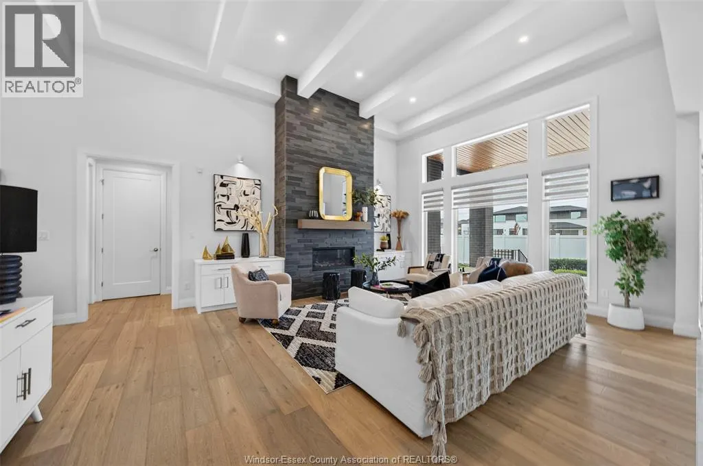 212 RAFIH CRESCENT
