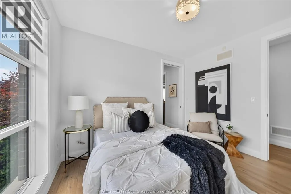 212 RAFIH CRESCENT